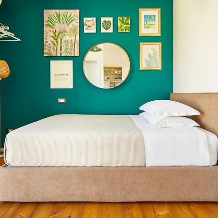Tropical Micro Studio With Terrace And Duomo Views Milan Luaran gambar